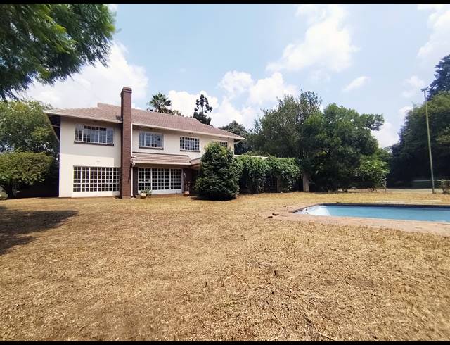 4 BEDROOM HOUSE FOR SALE IN COUNTRY LIFE PARK